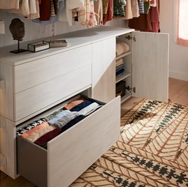 Avera Push-To-Open Drawers