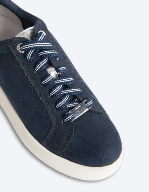 Marco Tozzi Suede Platform Sneaker