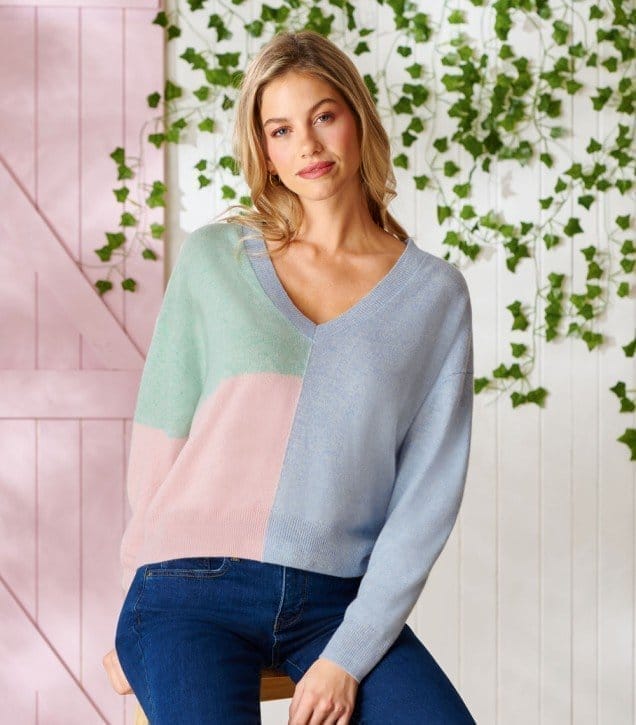 Cashmere Block V-Neck