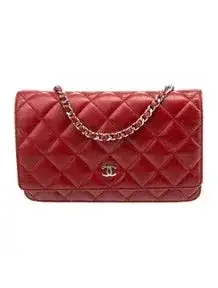 Classic Quilted Wallet On Chain