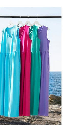 The must-have dress of the summer. 4 fabulous colors. 100% cool cotton. And pockets
