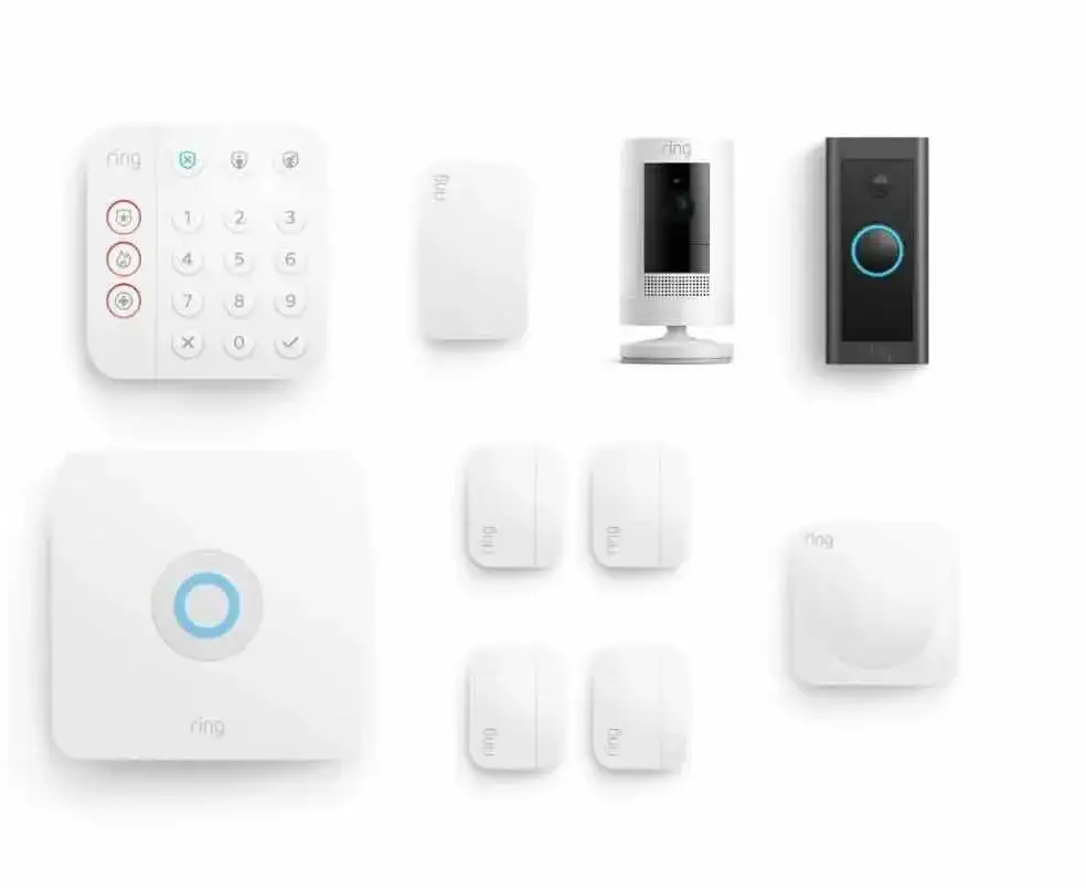 Image of Special Bundle: Ring Video Doorbell (Gen 2) + Ring Alarm Kit V2 700 Series (8 pieces) + Ring Stick Up Cam Battery (3rd Gen)