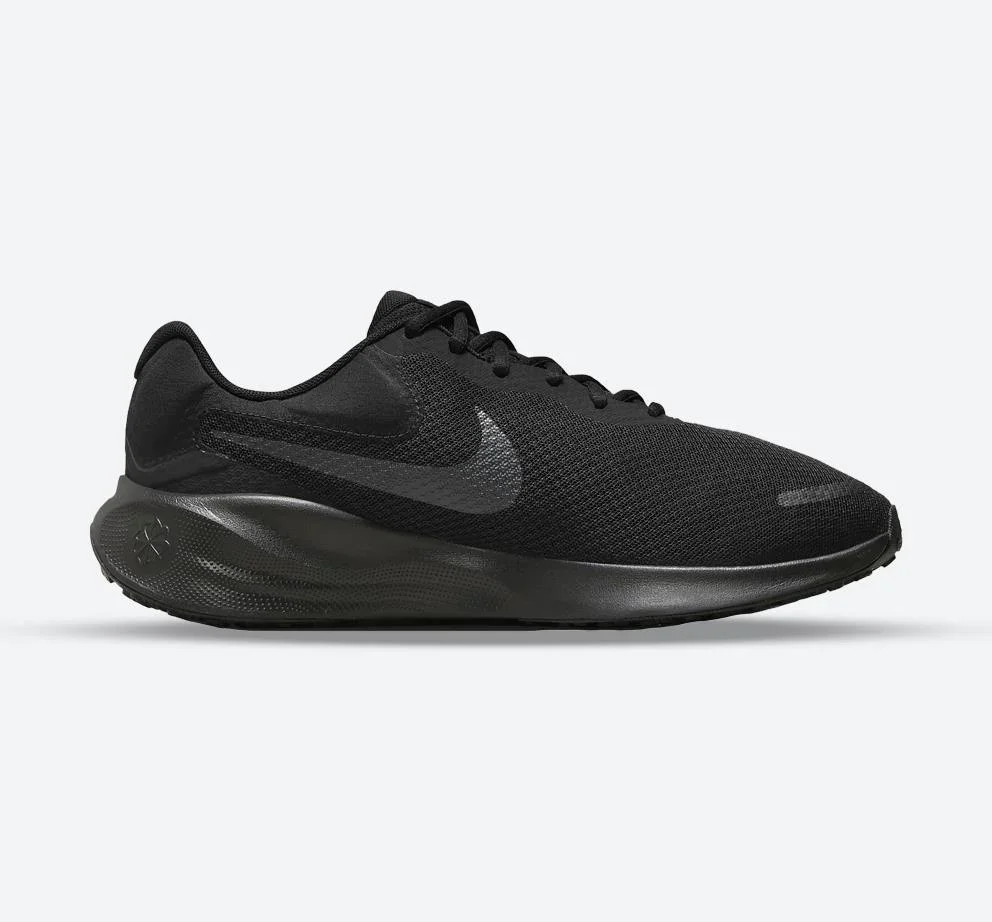 Image of Men's Wide Fit Nike FB8501-001 Revolution 7 Running Trainers