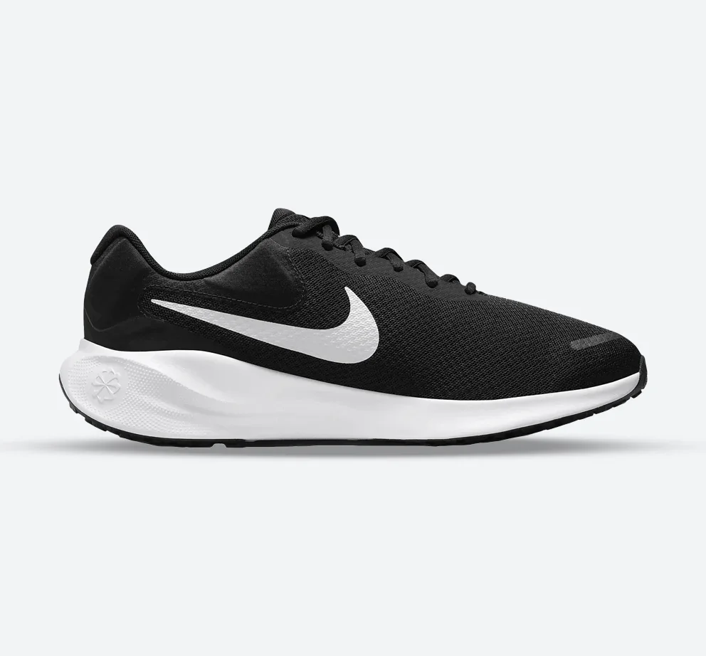 Image of Men's Wide Fit Nike FB8501-002 Revolution 7 Running Trainers