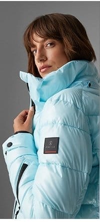 Saelly ski jacket in Ice blue