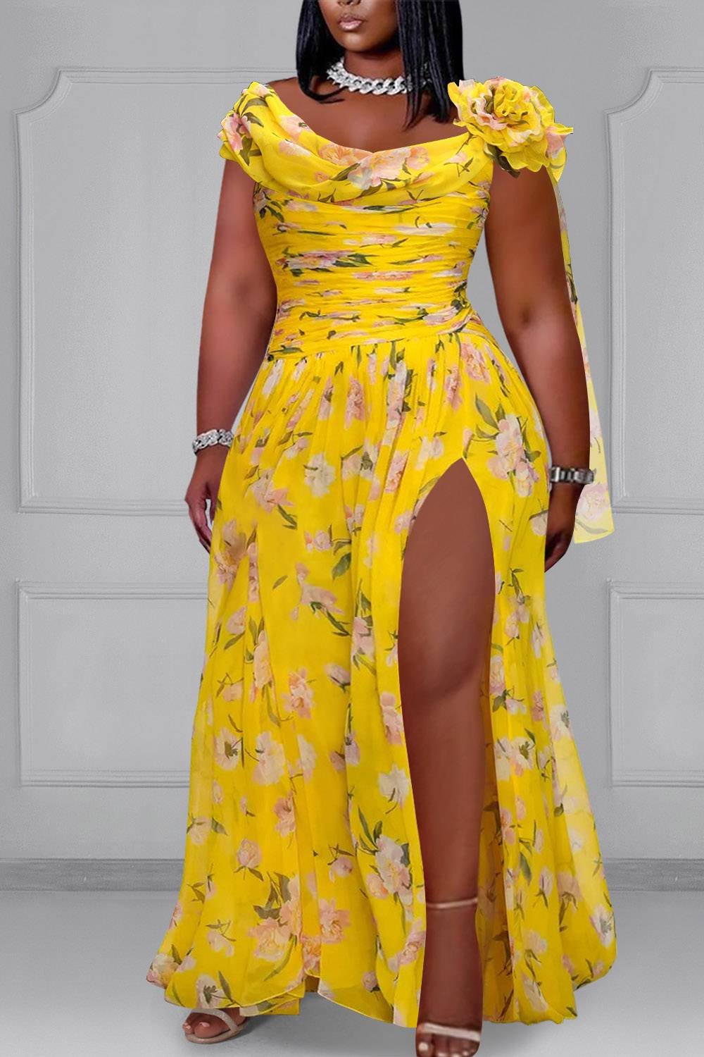 Plus Size Wedding Guest Yellow Ditsy Floral Boat Neck Split 3D Chiffon Maxi Dresses [Pre-Order]