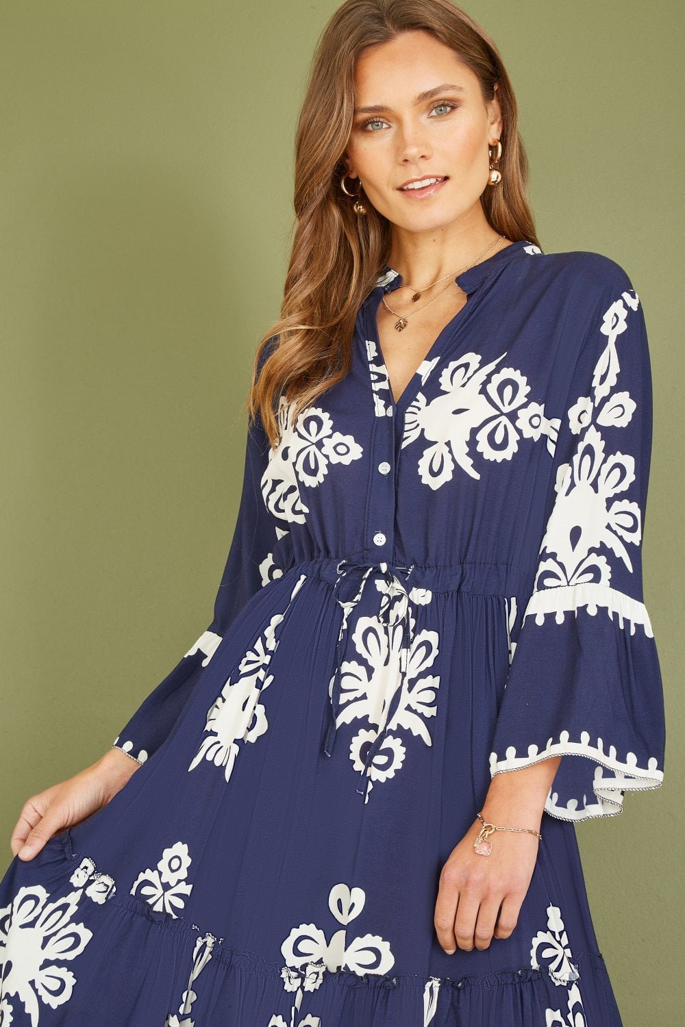 Image of Yumi Navy Viscose Midi Dress With Long Sleeves