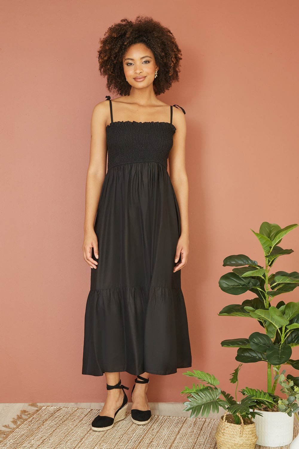 Image of Yumi Black Midi Sun Dress