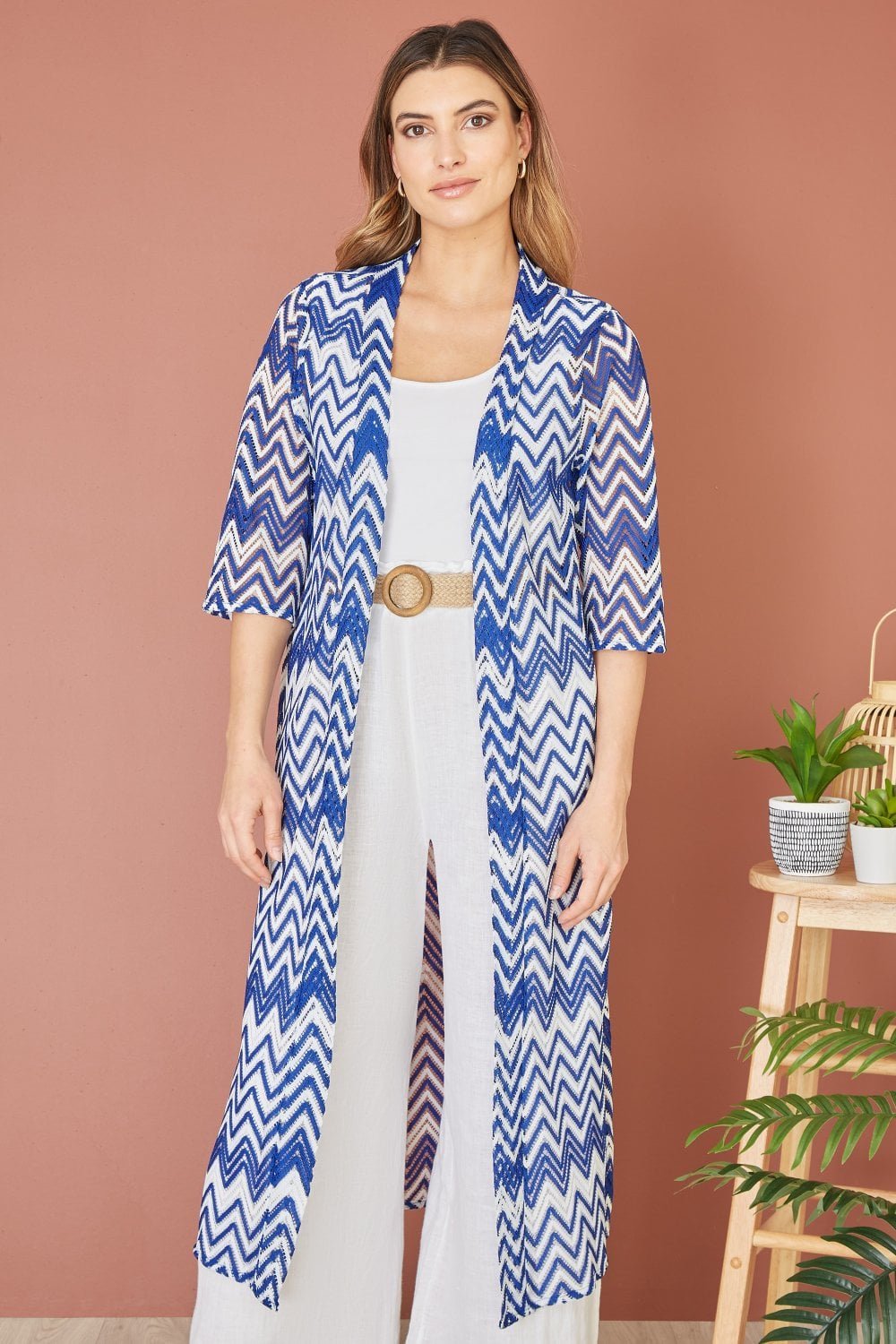 Image of Yumi Blue Zig Zag Crochet Long Knitted Kimono