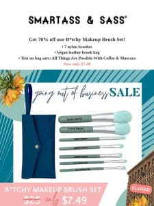 Get this set of 7 makeup brushes for only $7.49